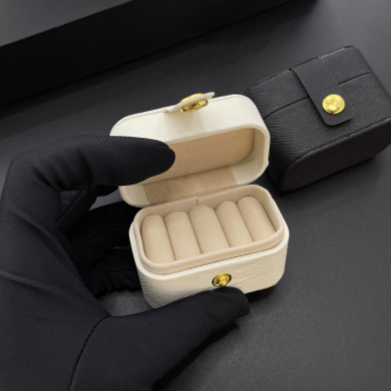 Leren draagbare sieradendoos,  - Travel Accessories Display recensie en prijs